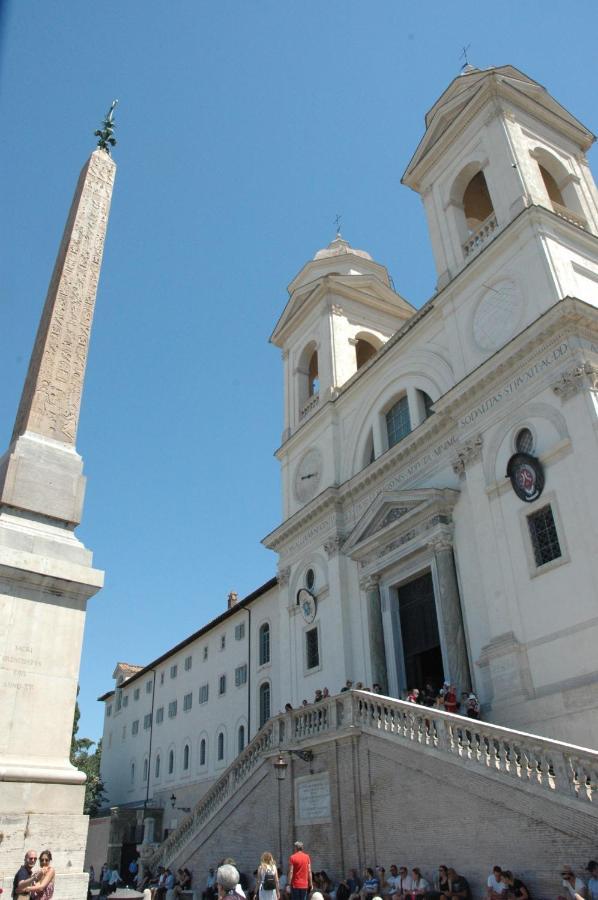 Crispi 2Enty At Spanish Steps Rome Bagian luar foto